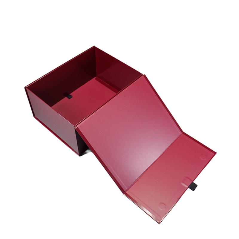 Stock Red Folding Magnetic Mailling Box with Ribbon Closure for Garment or Gifts Packaging